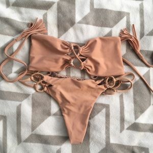 Meet your Posher, Kayley